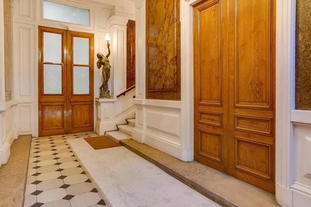 Lovely Mezzanine Apartment Near Buttes Chaumont Park - photo 4