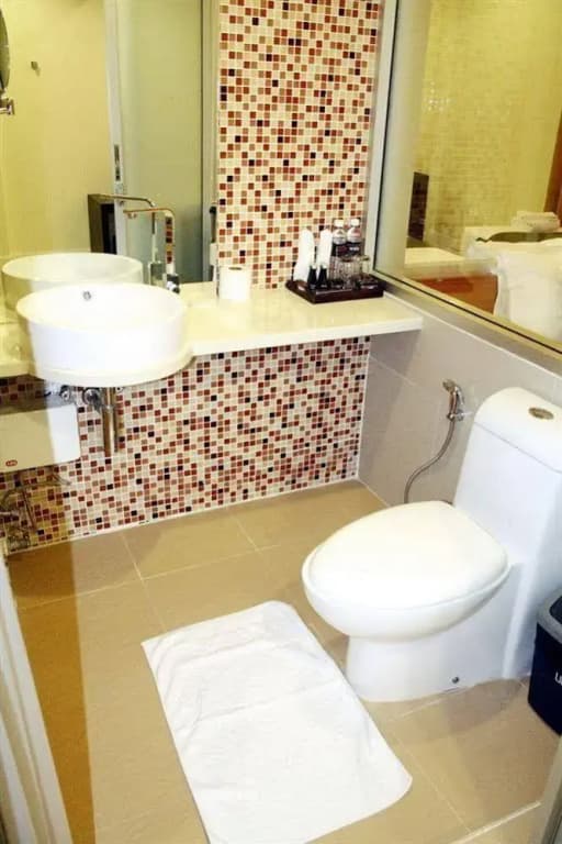 Me Hotel - photo 8