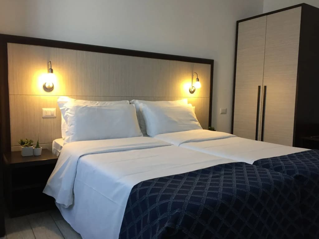 AV Hotel Milano - photo 4