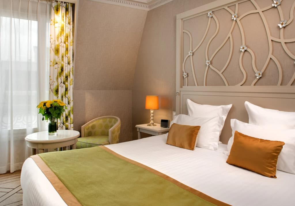 Hotel Rochester Champs Elysees - photo 32
