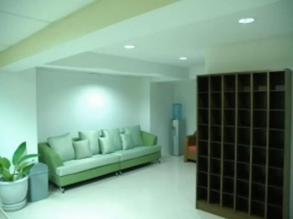 Suvarnabhumi Apartment - photo 8