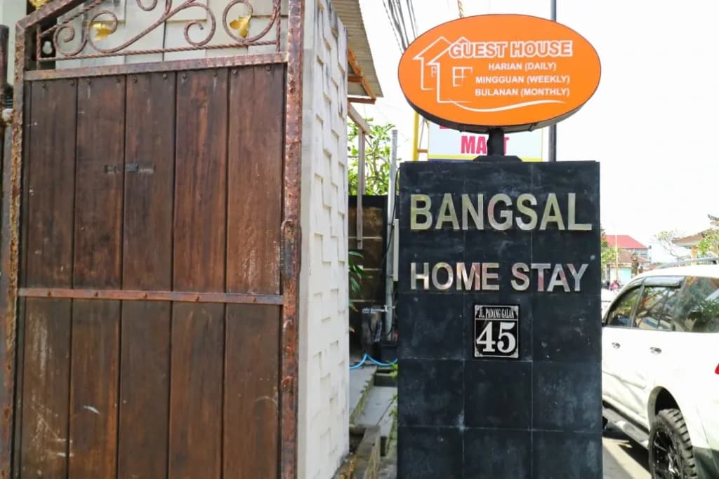 Bangsal Homestay - photo 1