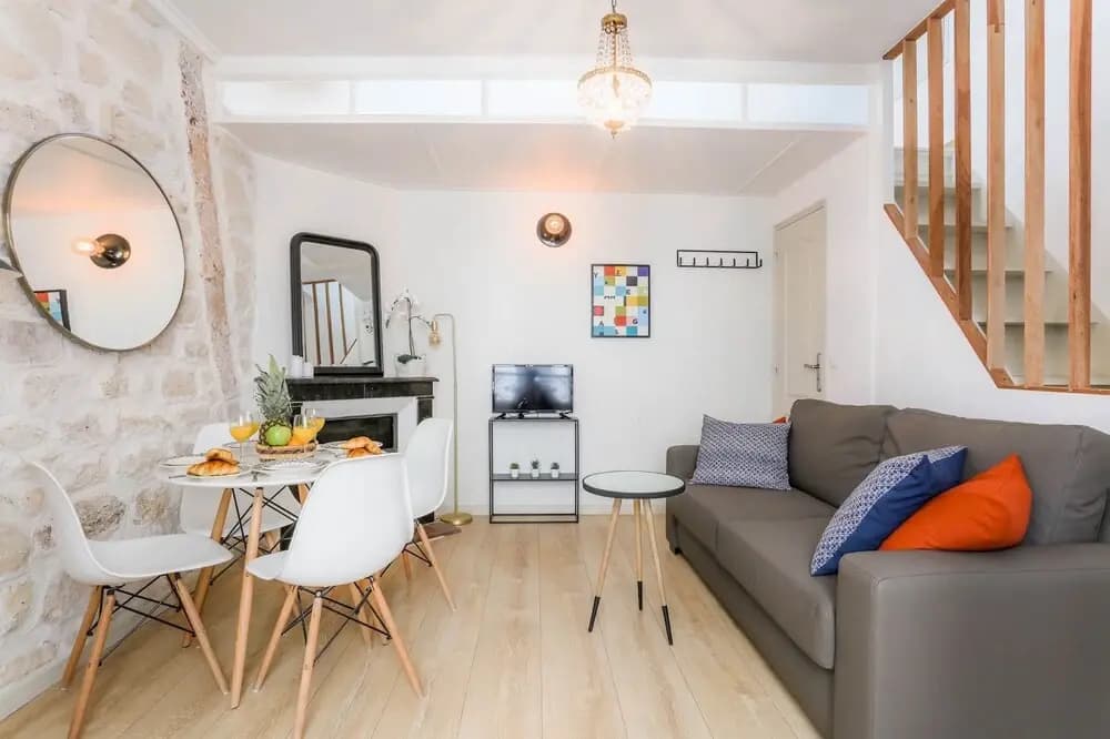 Eiffel Tower - Champ de Mars Apartment - photo 3