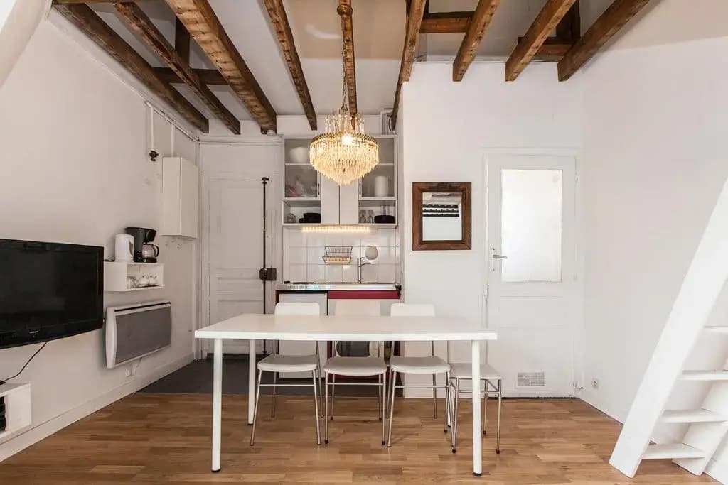 Charming 30m² border of MONTMARTRE - photo 12