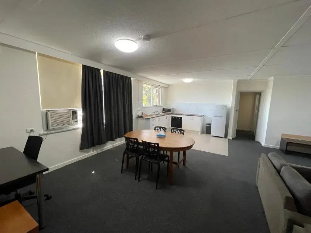 Parkside Inn Motel - photo 10