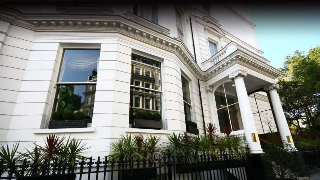 Gem Strathmore Hotel - photo 1