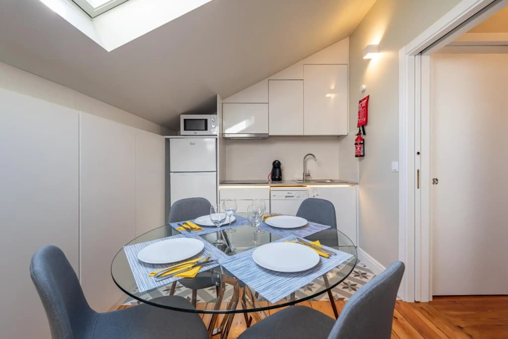 Modern Stylish studio in downtown Lisbon - photo 19