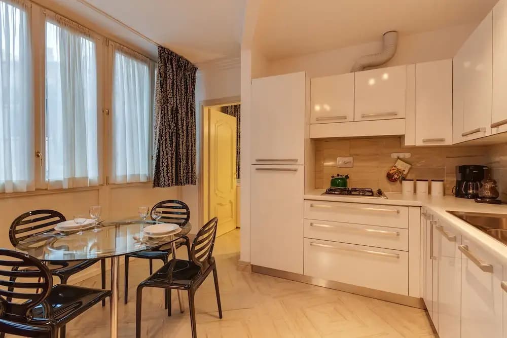 Rome Accommodation - Dolce Vita - photo 9