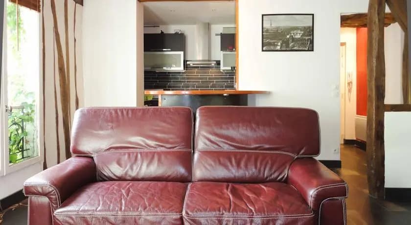Studio In Bustling St Maur / Oberkampf Area - photo 2
