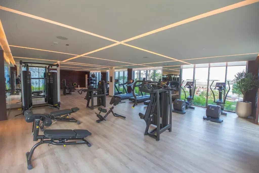 Luxurious 5 Bedroom Apartment - Full Ocean view - photo 13