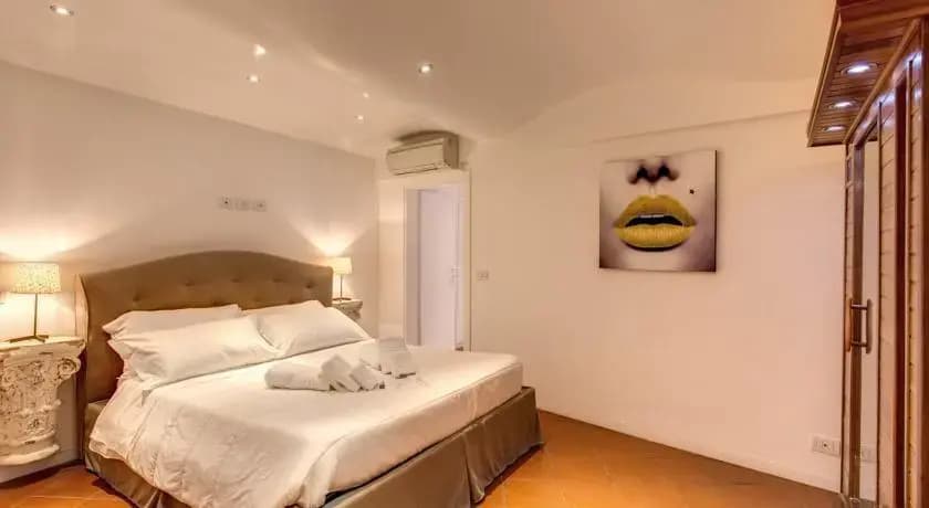HI Pantheon apartment Rome - photo 1