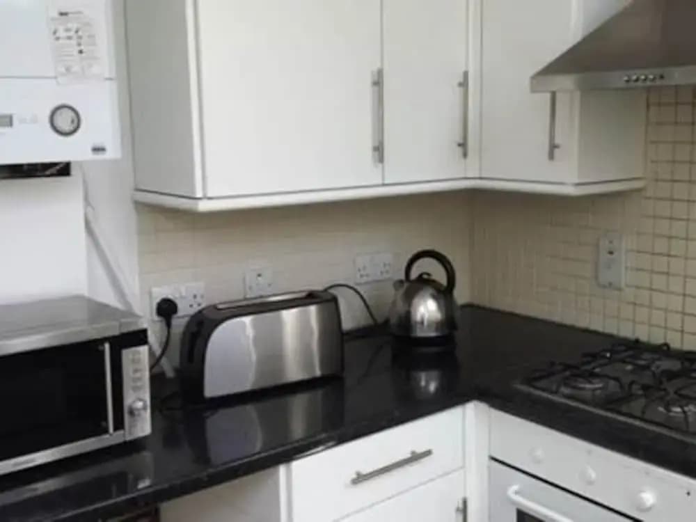 Brick Lane Flat - photo 13