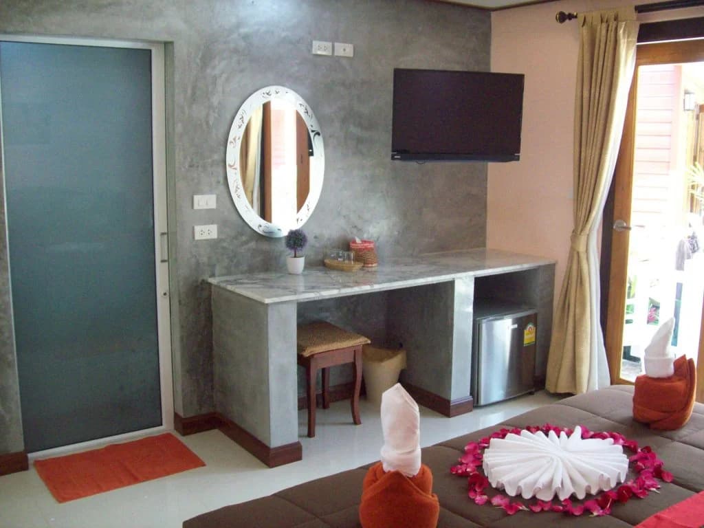 Thai Smile Bungalow - photo 2