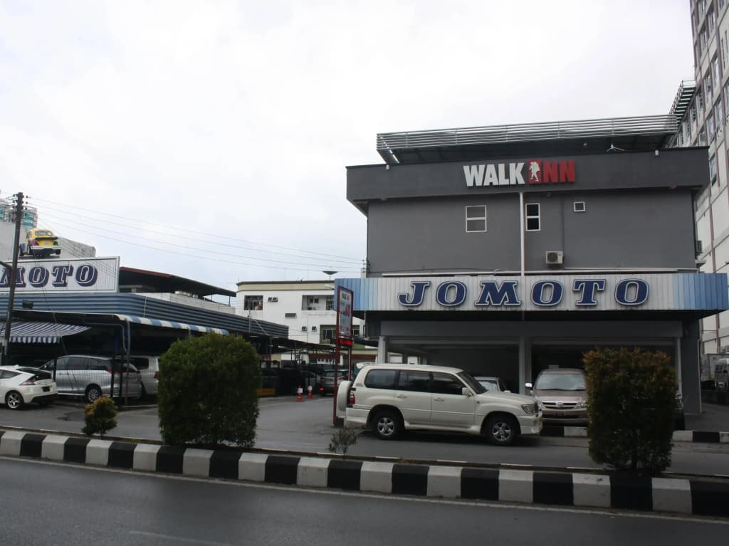 Walk Inn - photo 1