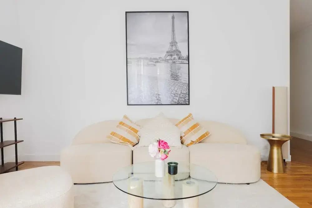 Charming Apartment - 2br/4p - Beaugrenelle - photo 5