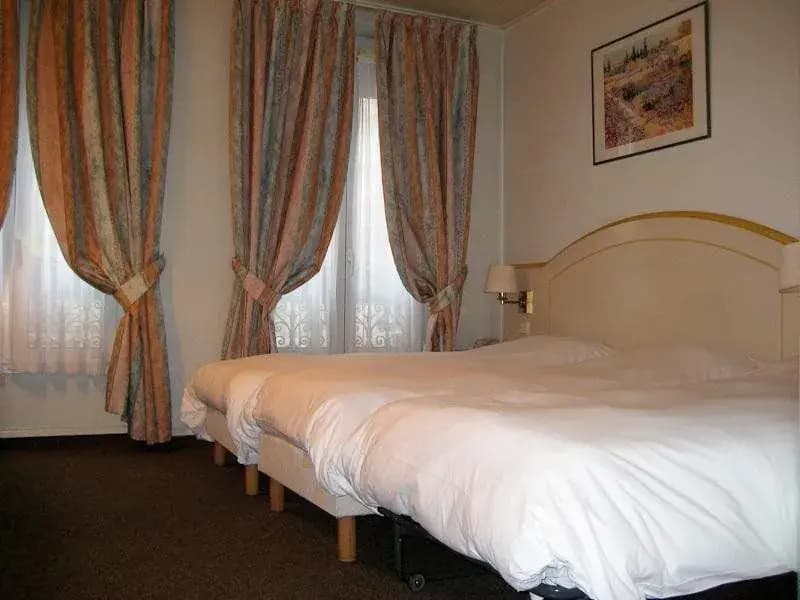 Hotel Monge - photo 3