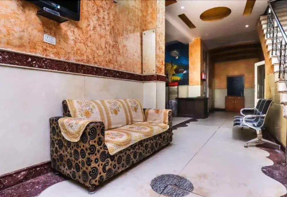 Hotel Hridey Inn - photo 2
