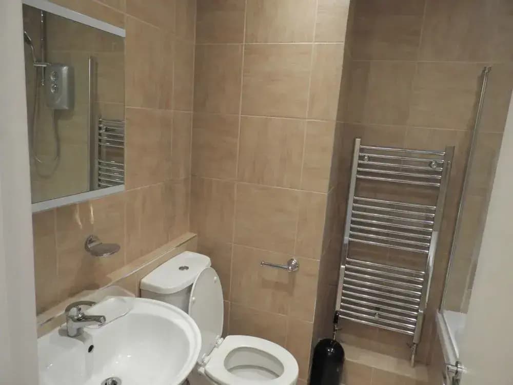 Acacia Road Apartment - photo 7