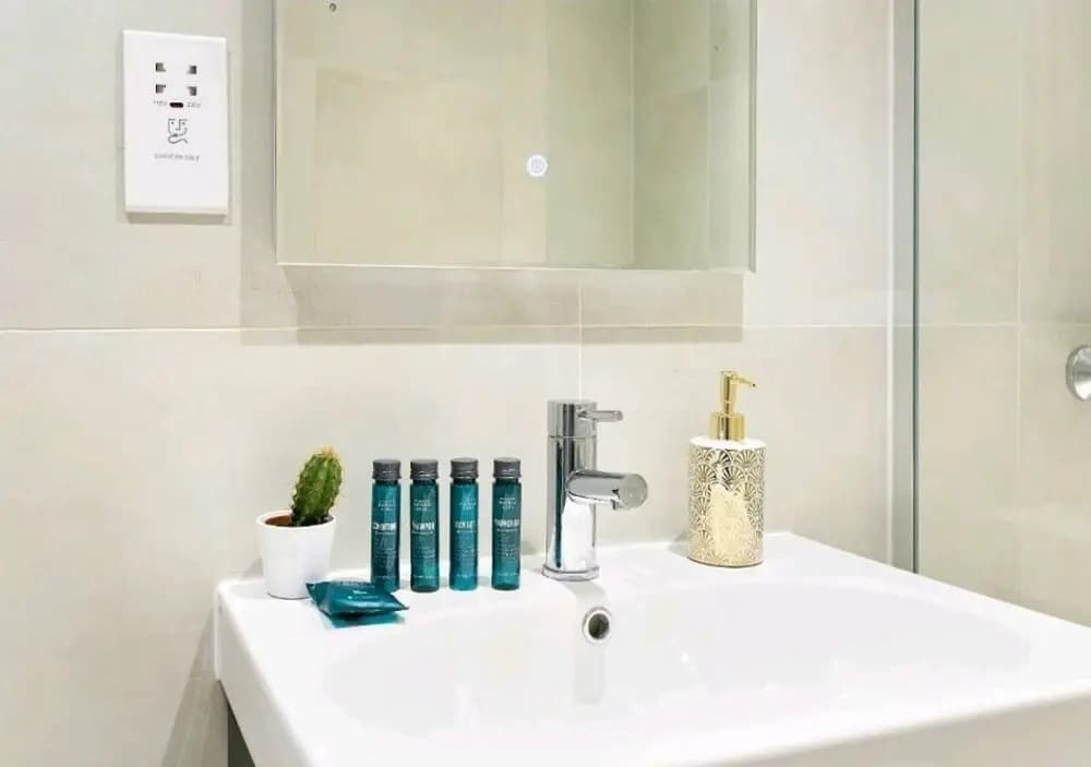 Luxury Central London North Apartments - photo 8