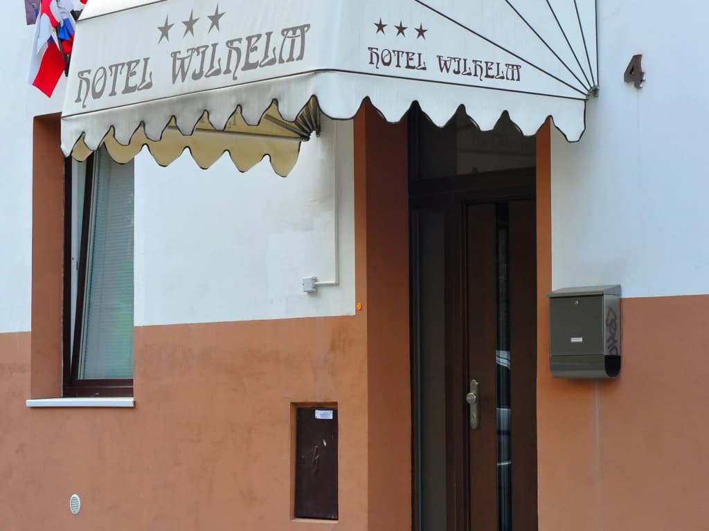Hotel Wilhelm - photo 1