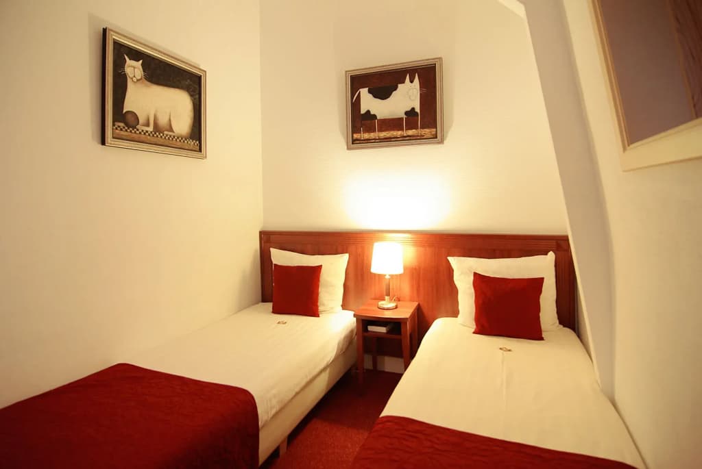House of Adam Hotel - photo 2
