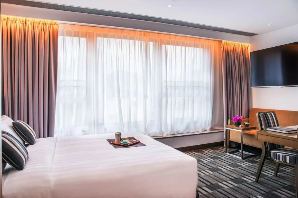 Hotel One Eighteen - photo 24