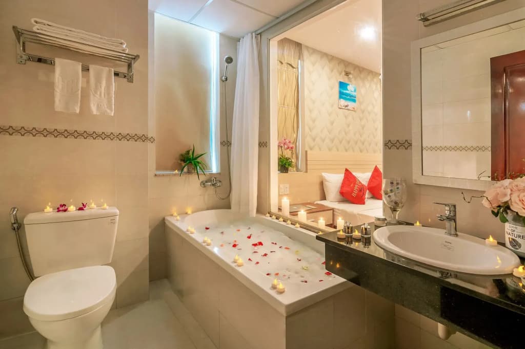 Happy Day Riverside Hotel & Spa Danang - photo 9