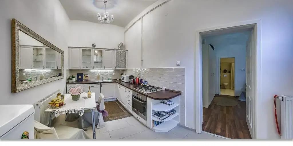 Julia's Home - photo 15