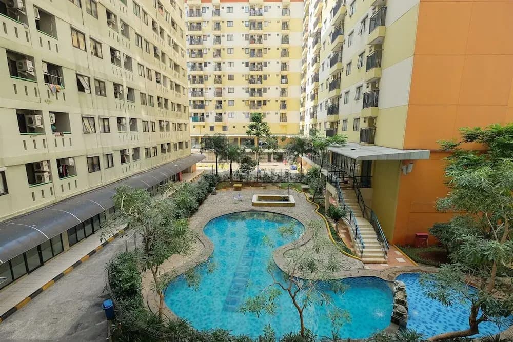 Contemporary Studio Apartment at Kebagusan City - photo 9