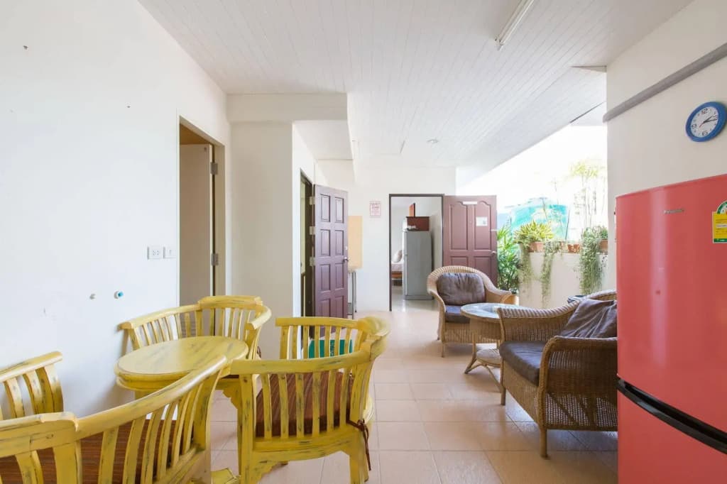 Marina Boutique Suites Guesthouse - photo 8