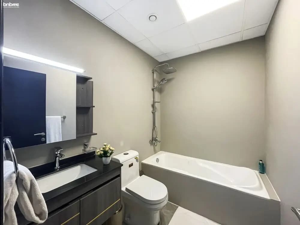 3B-Marina Wharf 1-1505 by bnbme homes - photo 8