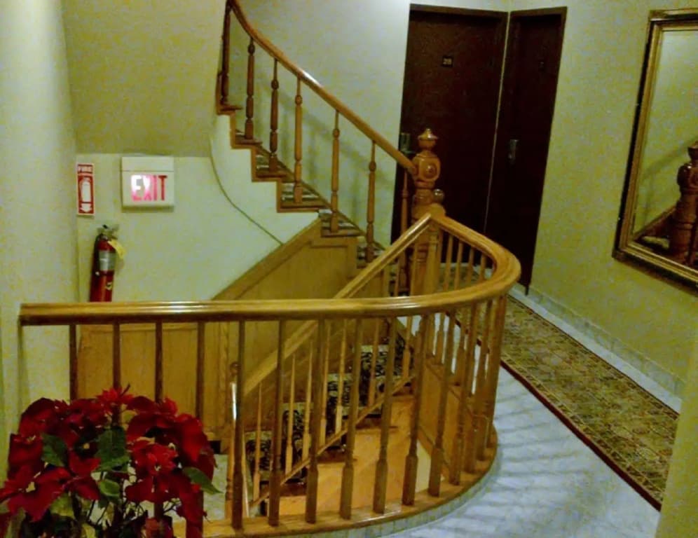 St Marks Hotel - photo 10