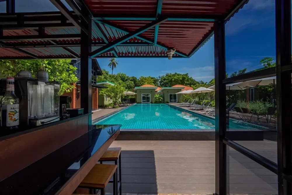 Sky Hip Resort - photo 2