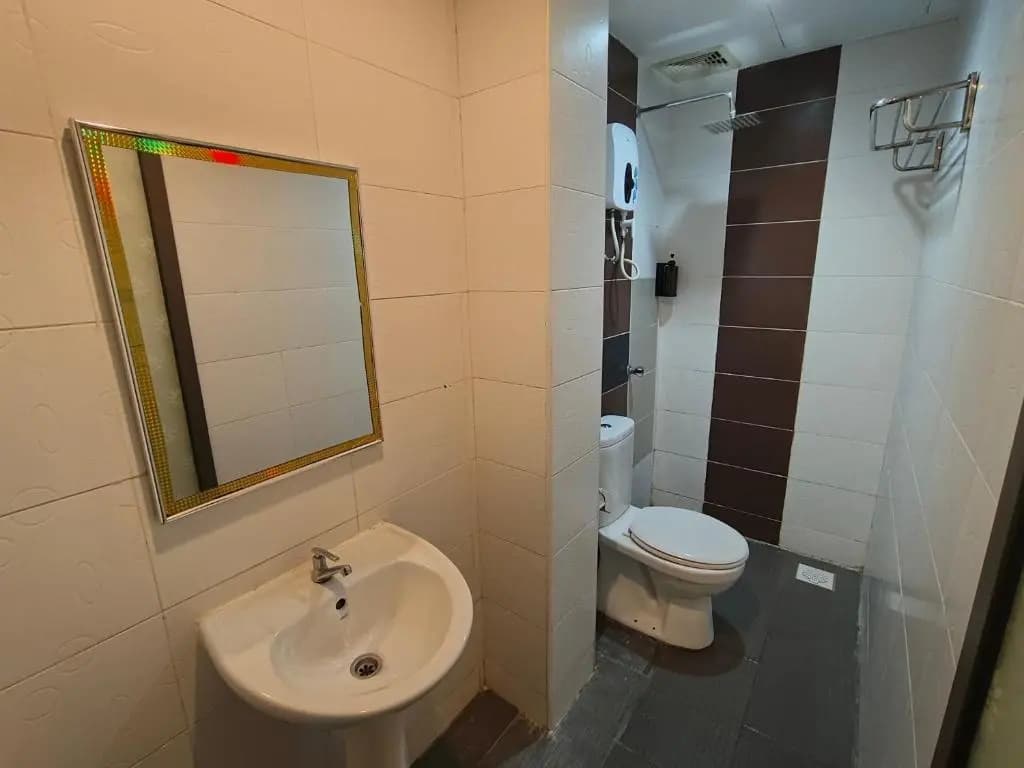 Bangi Business Hotel - photo 10