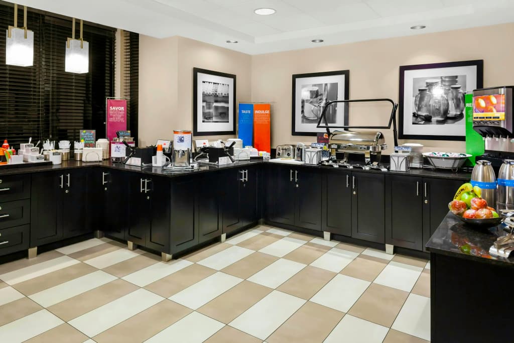 Hampton Inn Miami Dadeland - photo 25