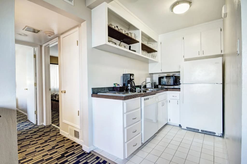 Suites At Fishermans Wharf - photo 24