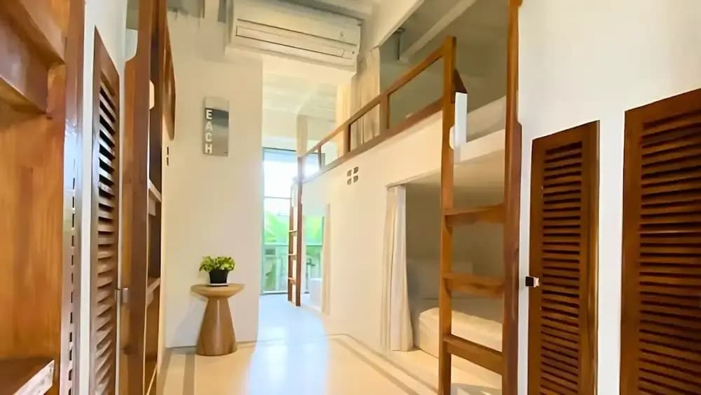White Penny Hostel - photo 14