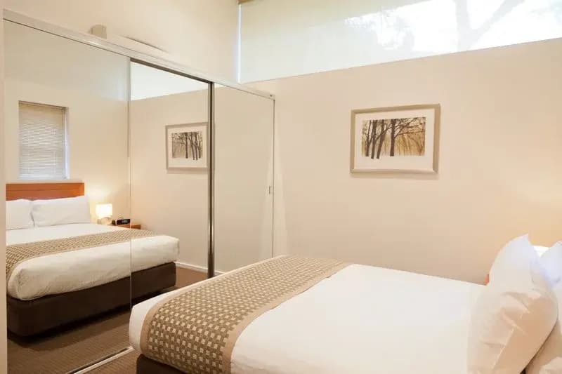 Quality Suites Beaumont Kew - photo 6