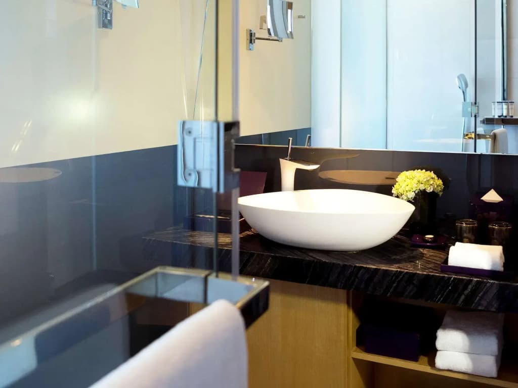 Pullman Saigon Centre - photo 9