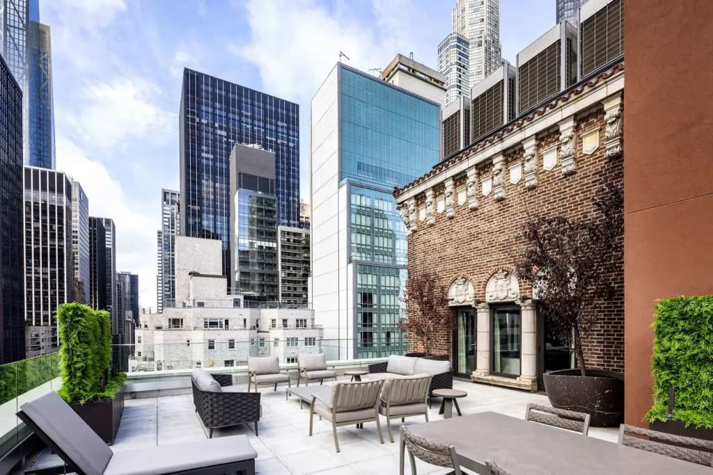 Hilton Club The Quin New York - photo 18