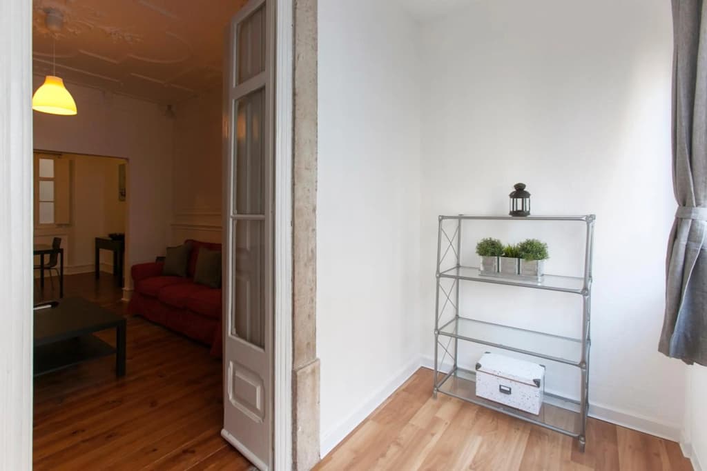 Lisbon Apartment - photo 9