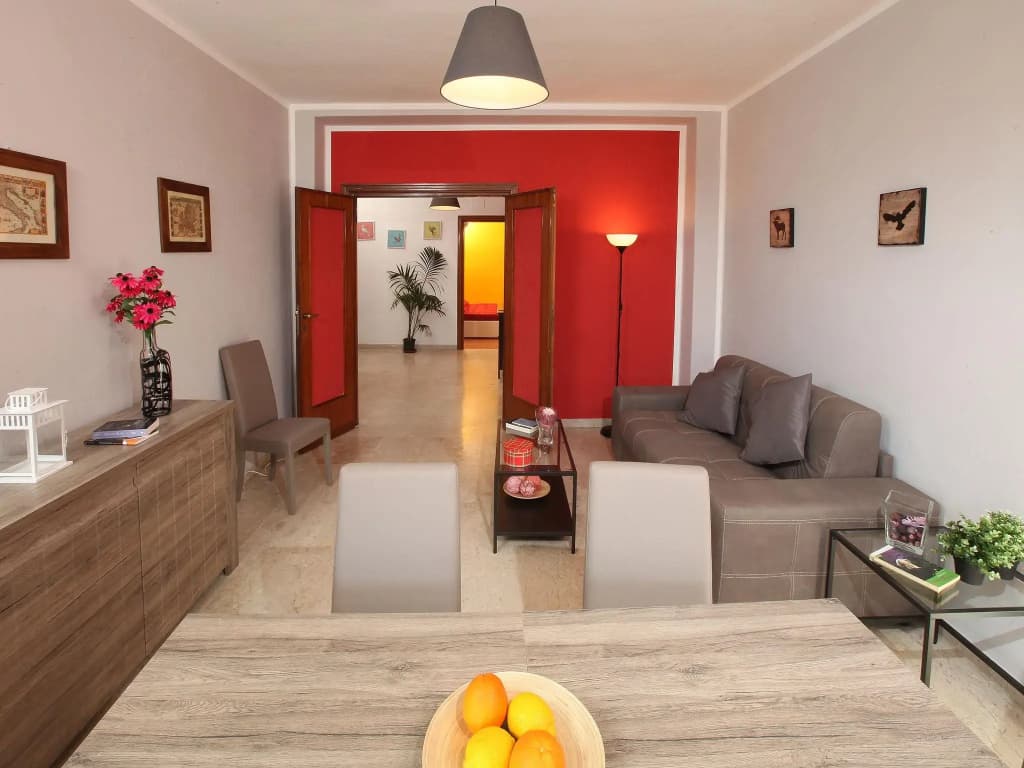 Alice Home - photo 2