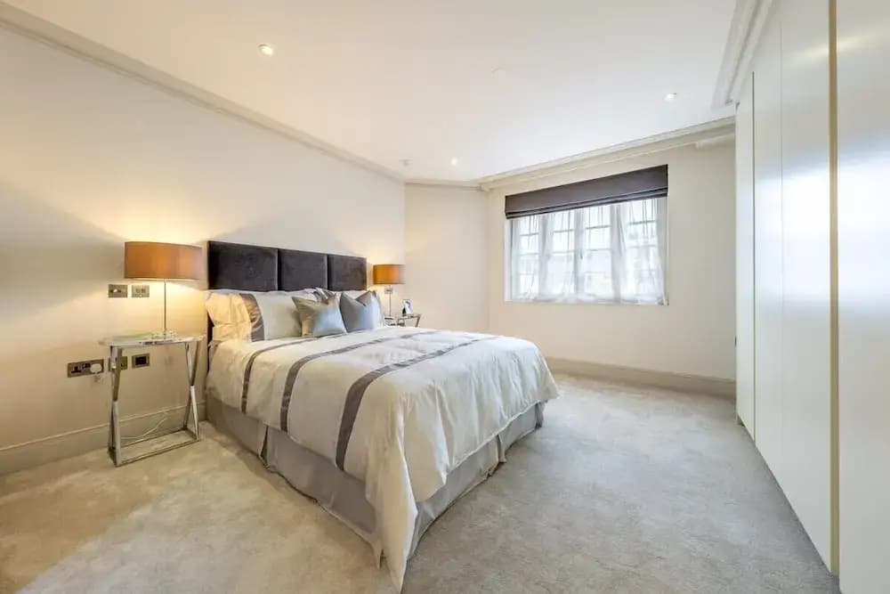 Mayfair Mansions - photo 5