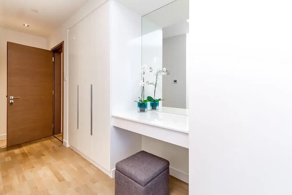 Driven Holiday Homes - City Walk 22 - photo 6