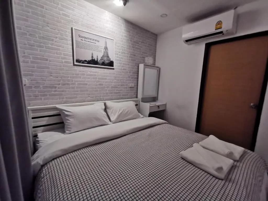 White House Hostel - photo 3