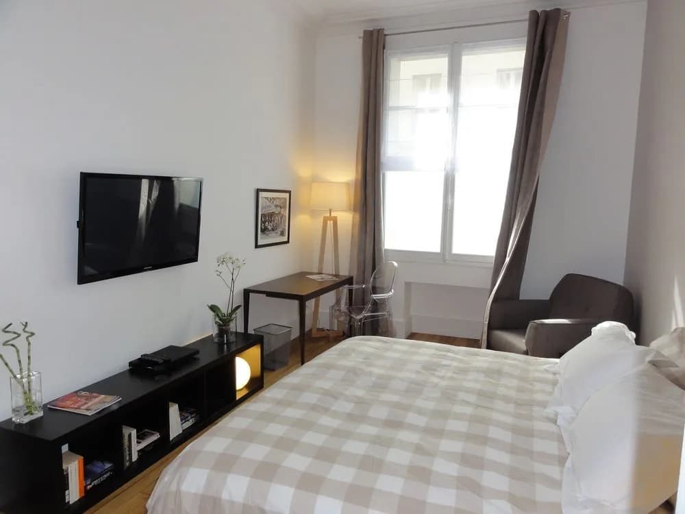Paris Authentic Appartements Tour Eiffel - photo 4
