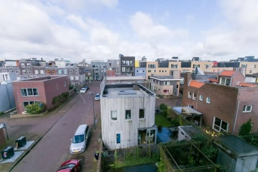 Amsterdam View Apartment - photo 17