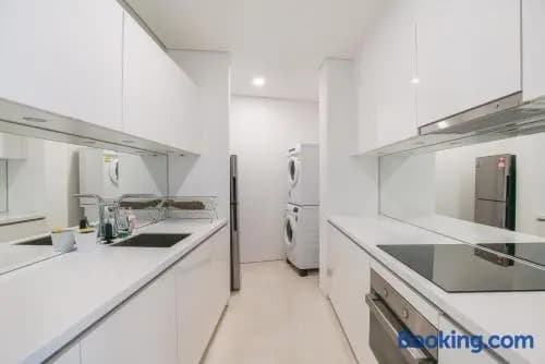 KL101 at Soho Suites KLCC Apartment - photo 48