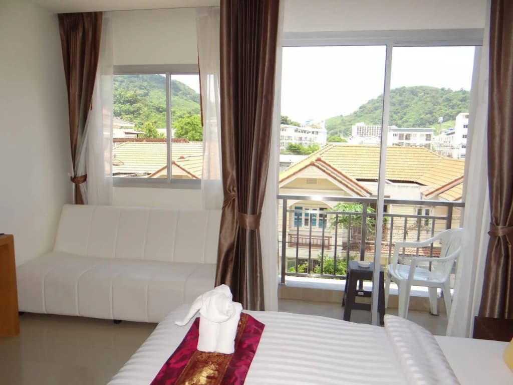 Tropical Sunset Hotel Patong - photo 8
