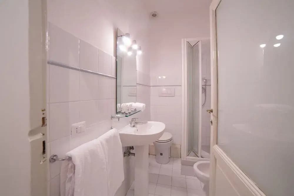 Rent In Rome Veneto - photo 7